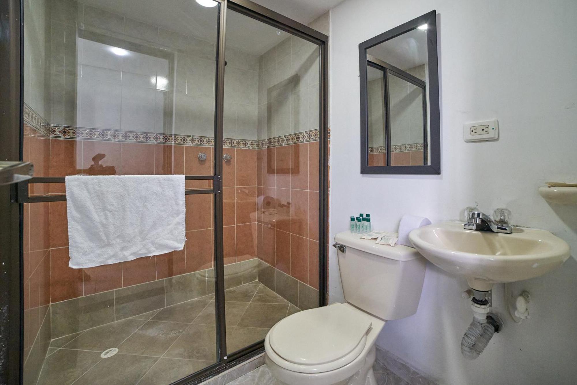 Farum Hotel Medellin Ngoại thất bức ảnh