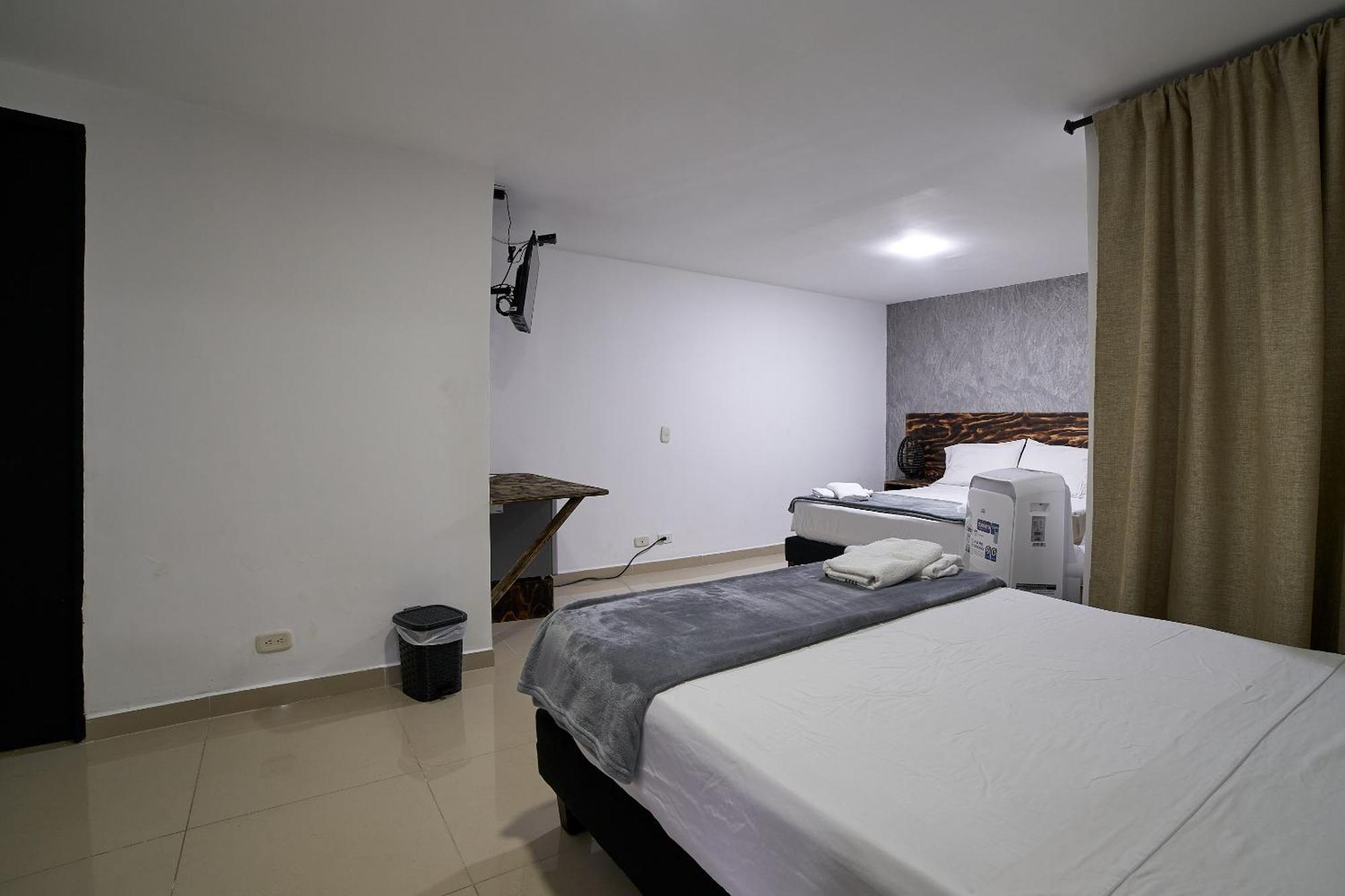 Farum Hotel Medellin Ngoại thất bức ảnh